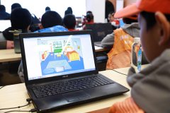 每一次精准射门都引来全场欢